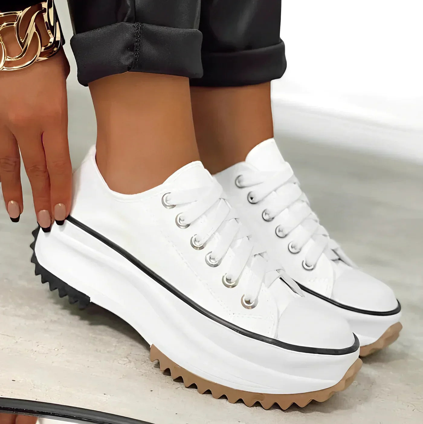 Emily – Platform Sneaker mit Klobiger Sohle