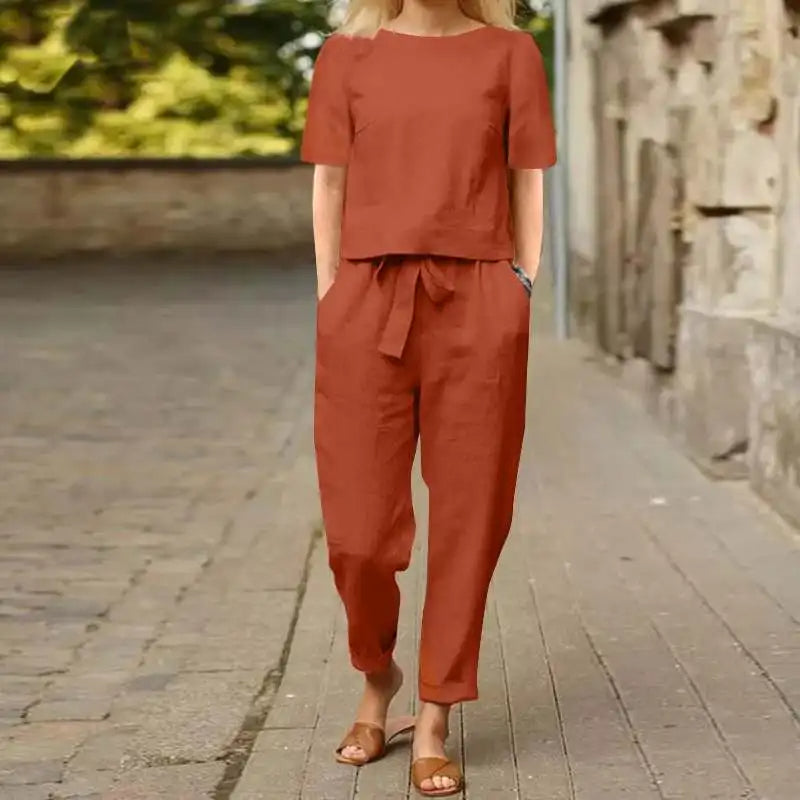 Romy – Modisches Jumpsuit-Set für entspannte Eleganz