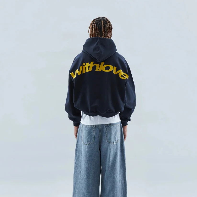 Mit Liebe – Unisex-Sweatshirt