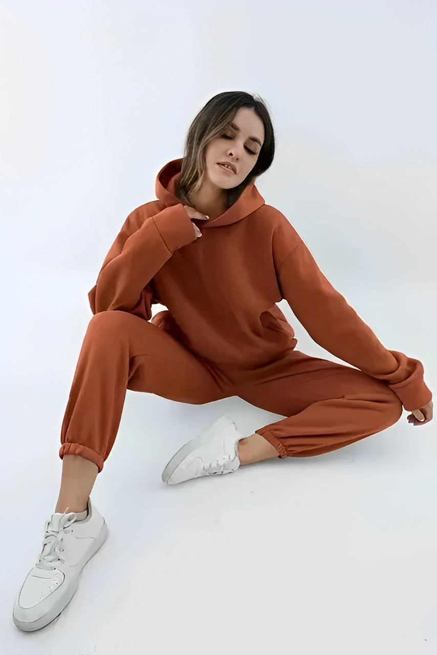 Nora – Frauen Kapuzenpulli und Jogginghosen Set
