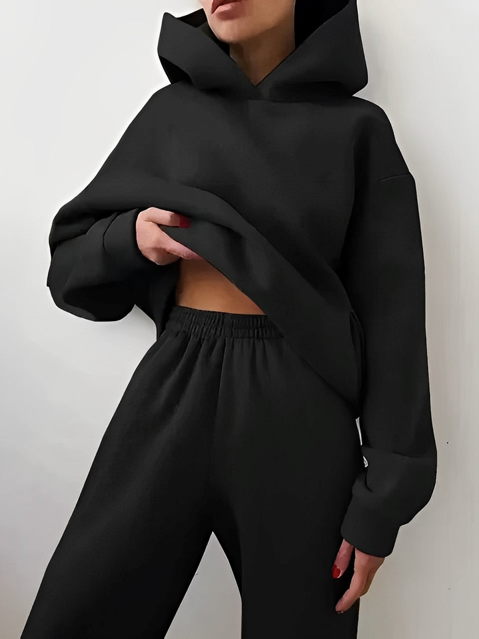 Nora – Frauen Kapuzenpulli und Jogginghosen Set