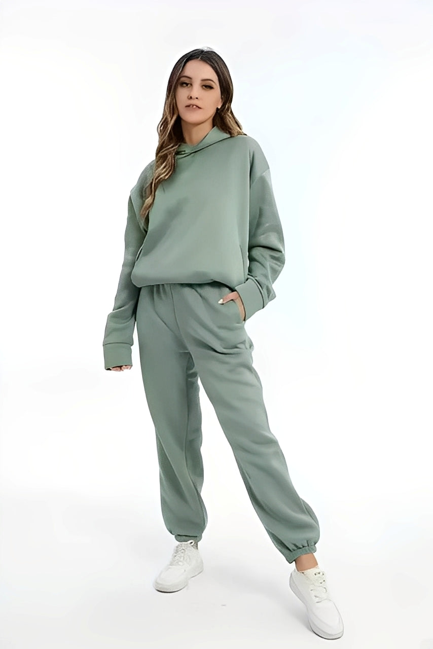 Adelia – Unifarbenes Hoodie-Set