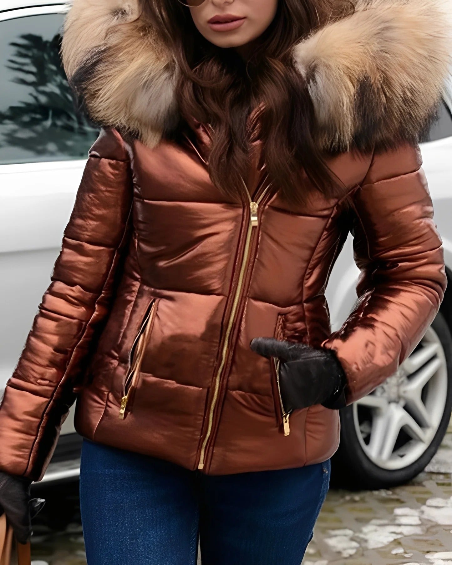 Jessica - Glänzende Daunenjacke mit Kapuze für Frauen