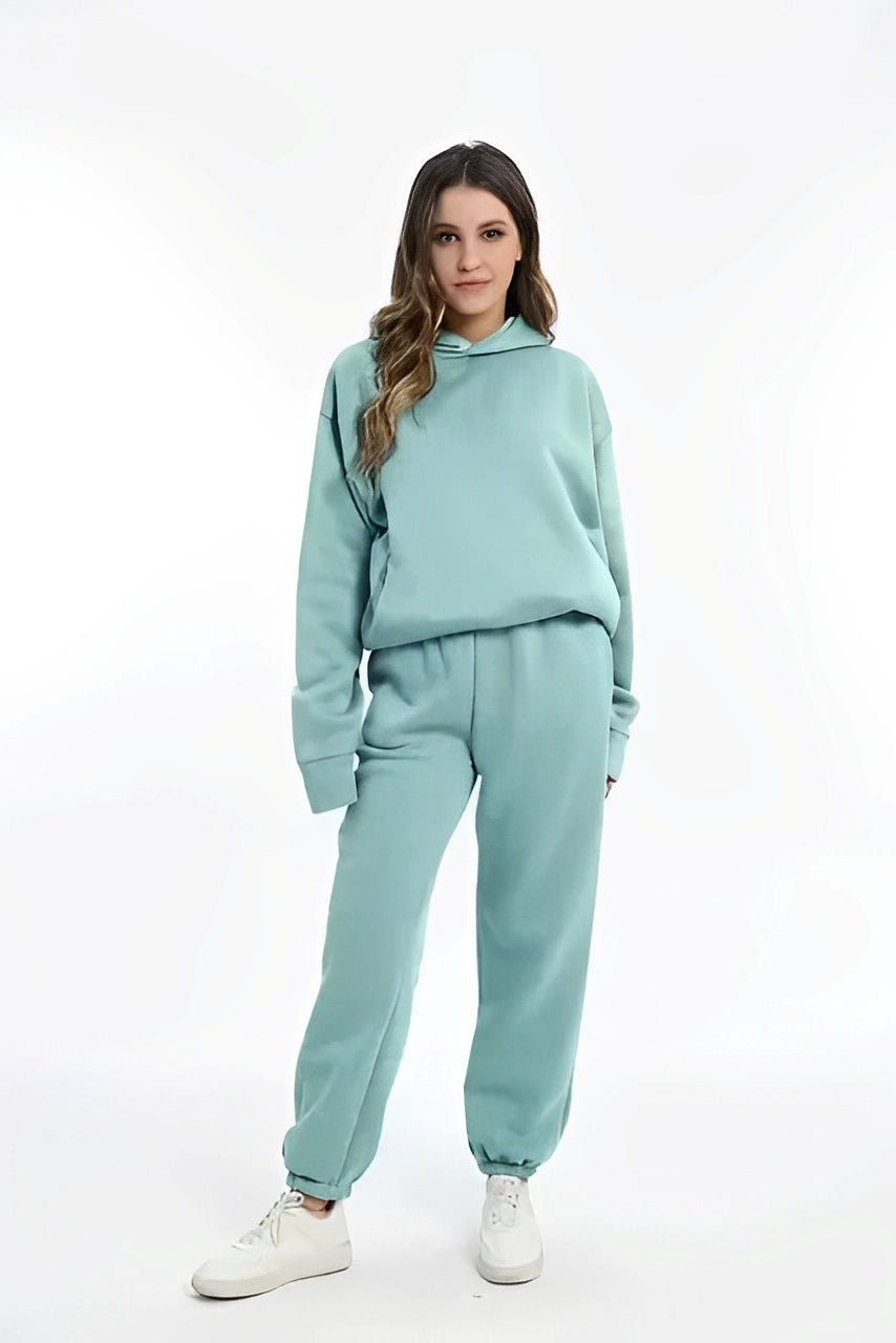 Nora – Frauen Kapuzenpulli und Jogginghosen Set