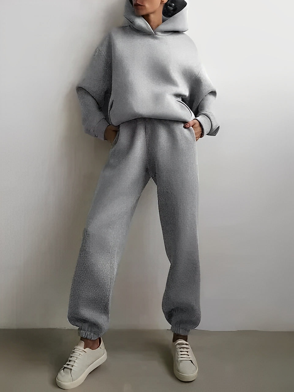 Nora – Frauen Kapuzenpulli und Jogginghosen Set
