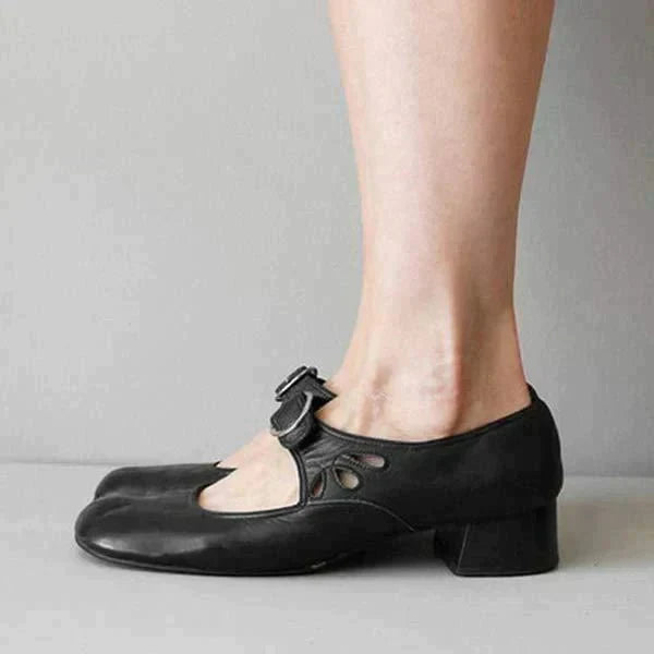 Lizzy - Luxuriöse Ledersandalen