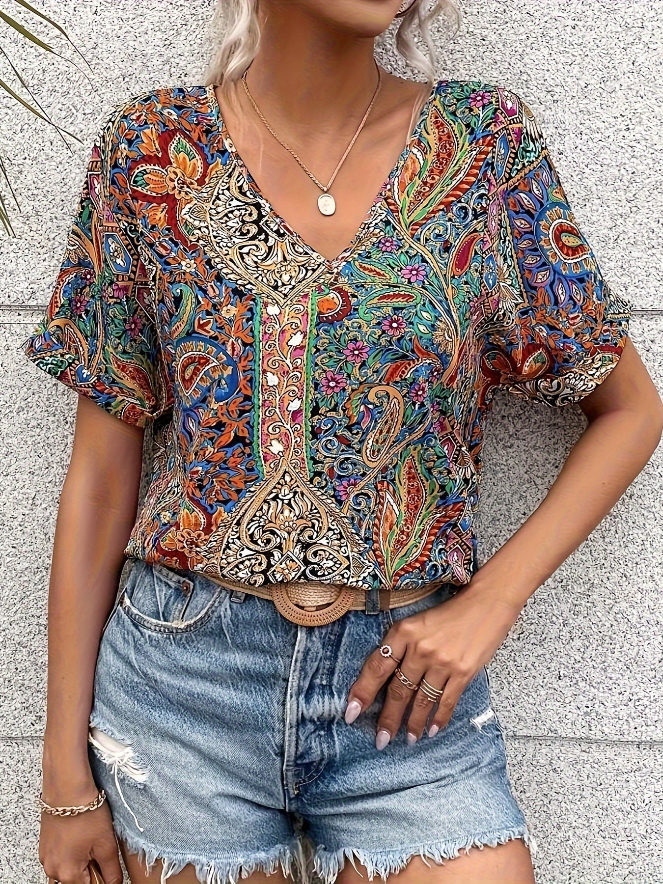 Maya – Elegante Bluse mit Blumenmuster