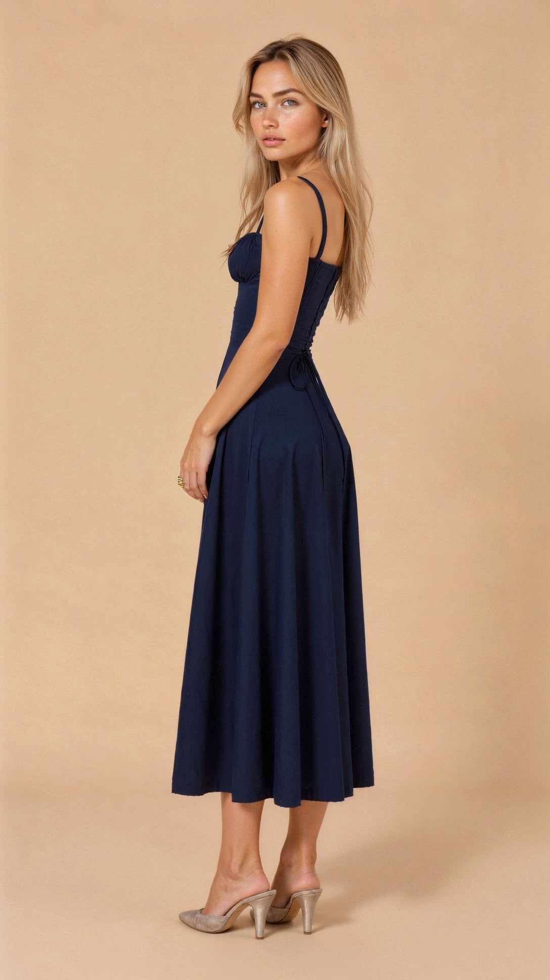 Olenna - Damenkleid, Elegant & Figurbetont