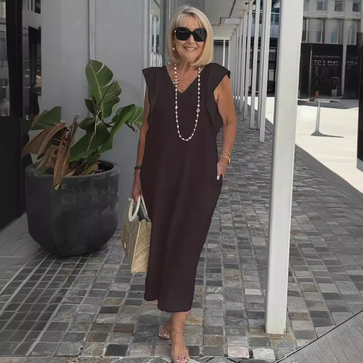 Bracha - Elegantes ärmelloses Sommerleinenkleid