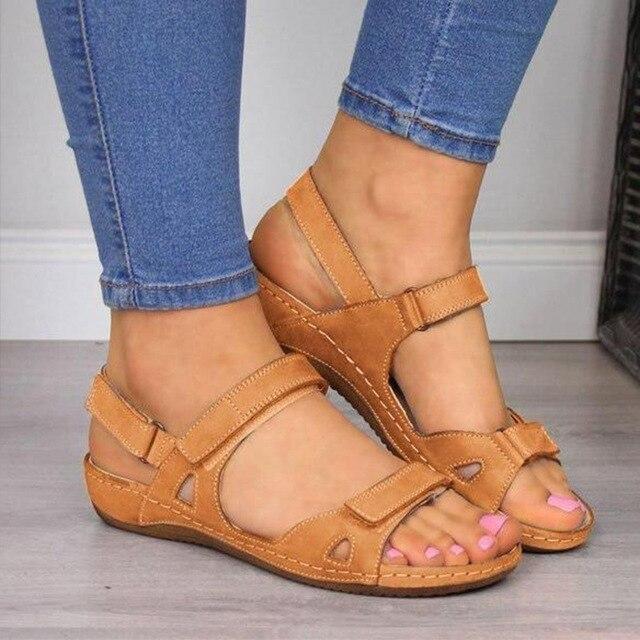Klara – Bequeme Orthopädische Sandalen