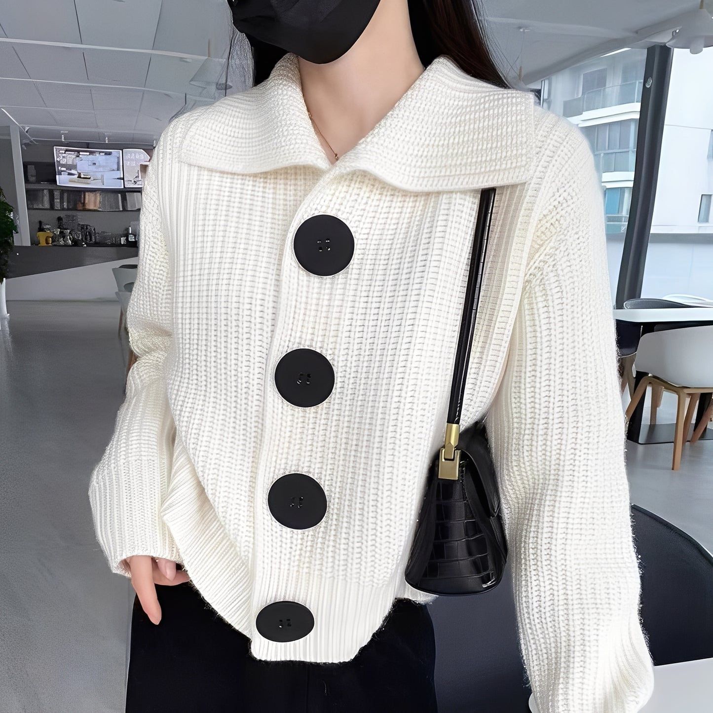 Alannah - Modische Strickjacke mit großen Knöpfen für Damen