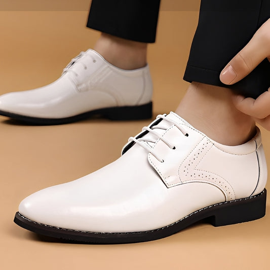 Desmond - Formelle Lederschuhe mit Brogue-Details für Herren