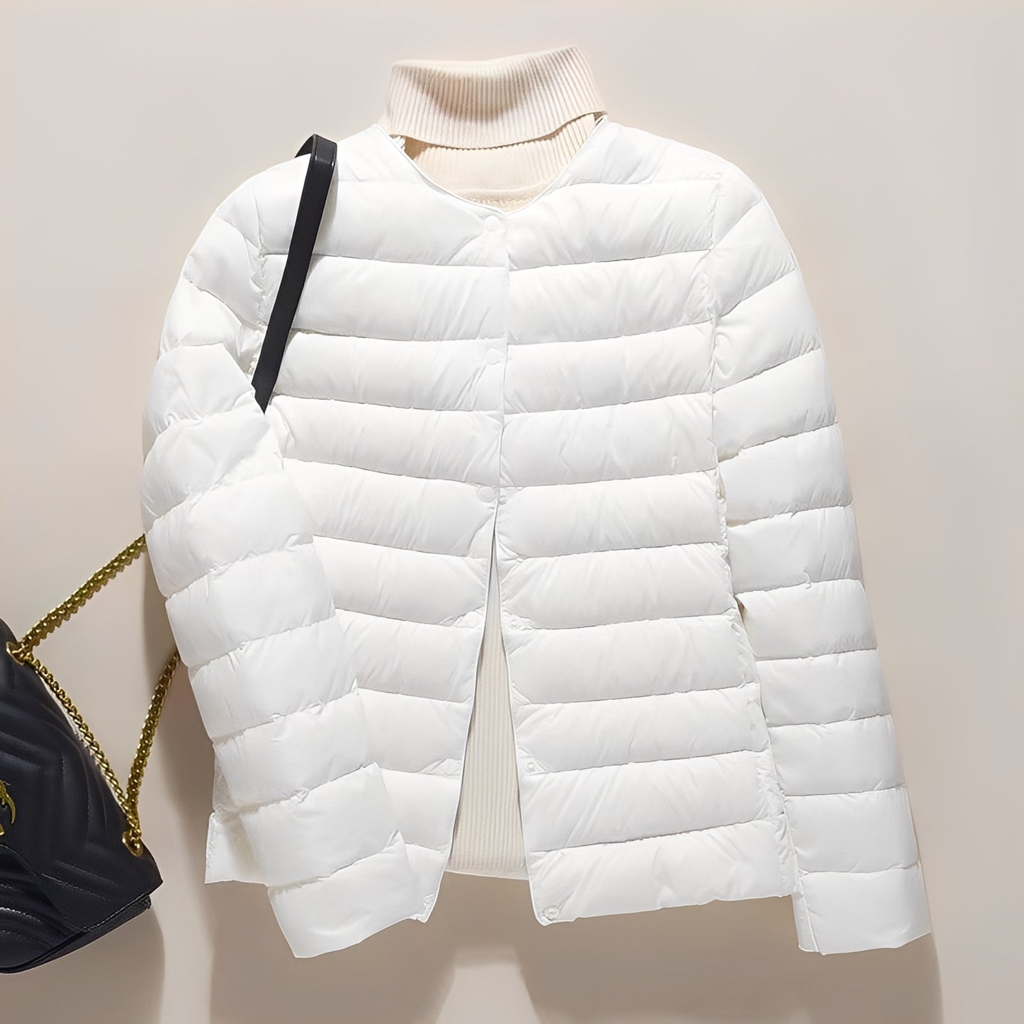 Ramona - Lässige, leichte Daunenjacke für Damen