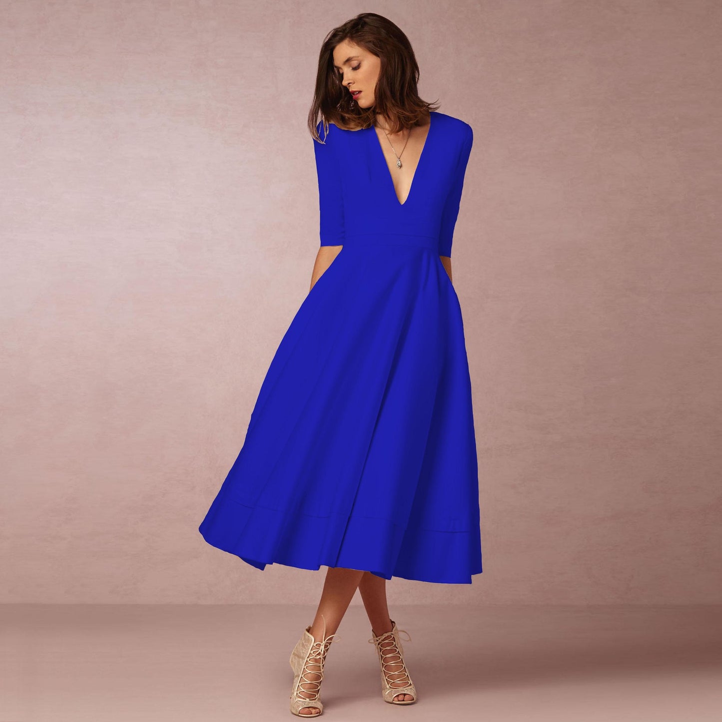 Sharise - Lässiges Kleid mit V-Ausschnitt für Damen