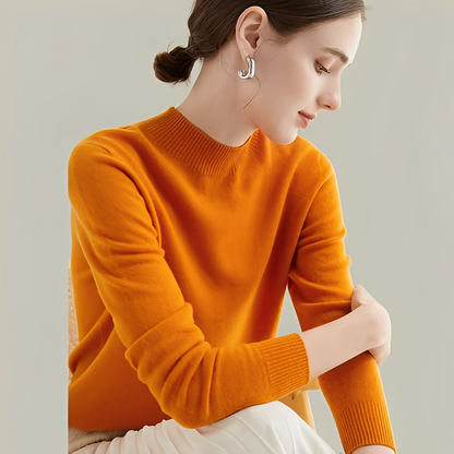 Martine - Eng anliegender Damen-Wollpullover mit hohem Kragen