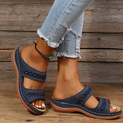Felicia - Moderne, bequeme flache Sandalen für Damen
