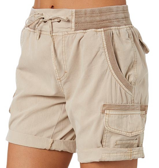 Camellia - Lässige Sommer-Cargoshorts für Damen