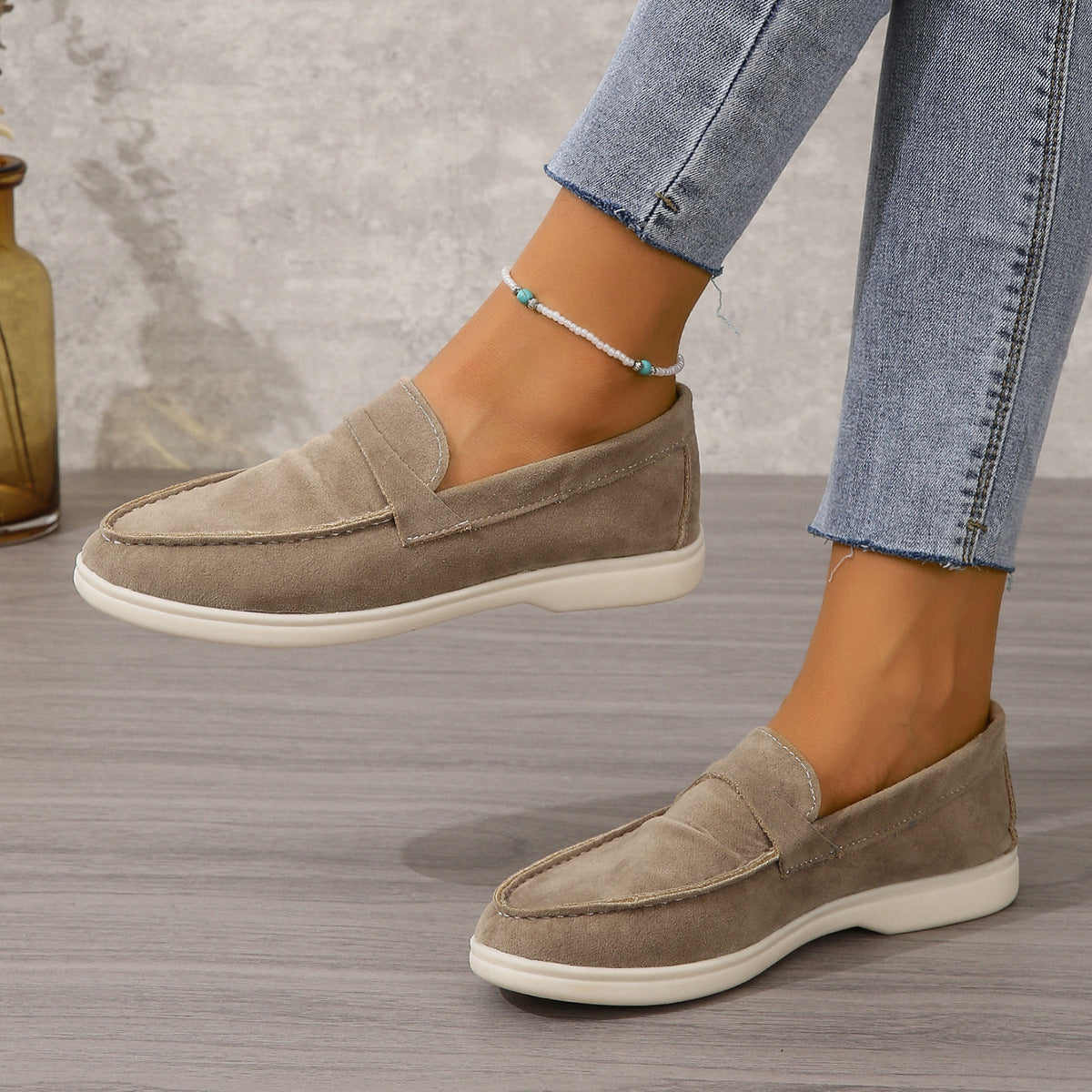 Yasmine - Klassische Wildlederschuhe für Damen