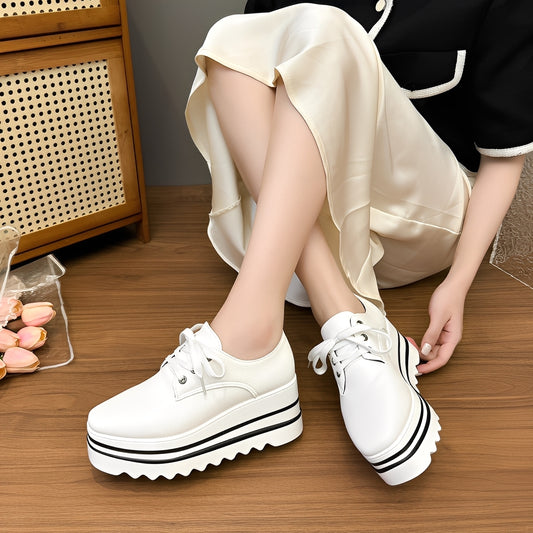 Joanne - Modische Plateau-Sneaker mit dicker Sohle für Damen