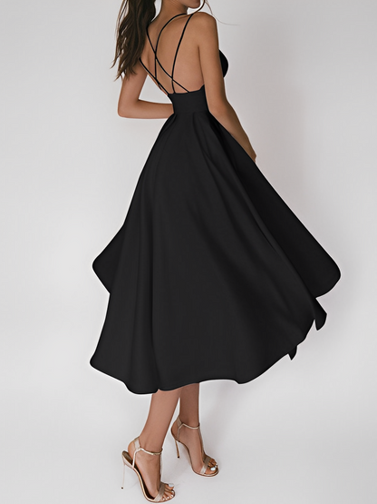 Colline – Feminines Kleid mit feinen Trägern für warme Tage