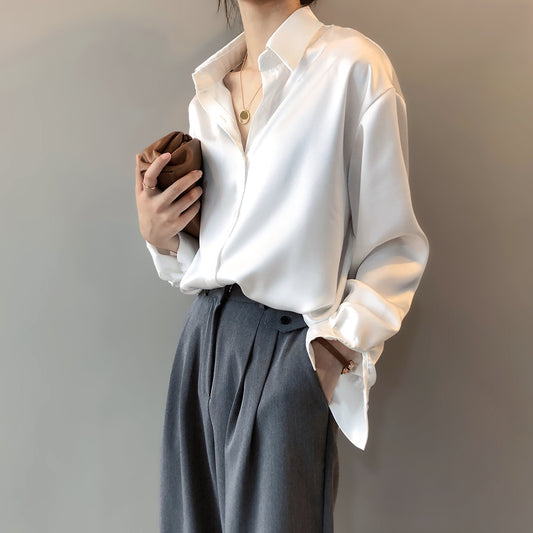 Briana - Elegante Satin-Seidenbluse mit Knopfleiste für Damen