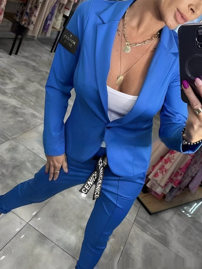 Kassandra - Stilvolles Freizeitanzug-Set für Damen