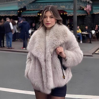 Melany - Eleganter Kunstpelzmantel für Damen