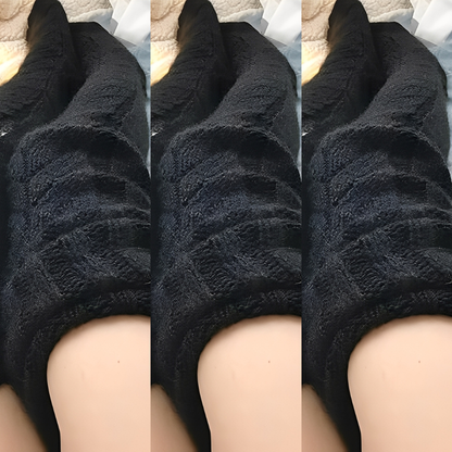 Hailee - Warme Strick-Overknee-Socken für Damen