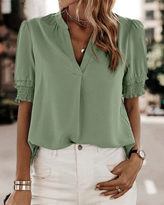 Sophia – V-Ausschnitt-Bluse mit Kurzen Ärmeln