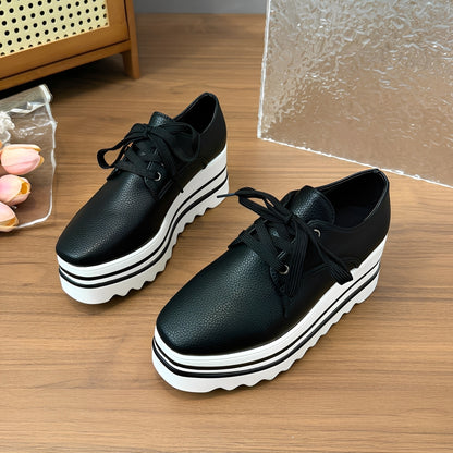 Joanne - Modische Plateau-Sneaker mit dicker Sohle für Damen