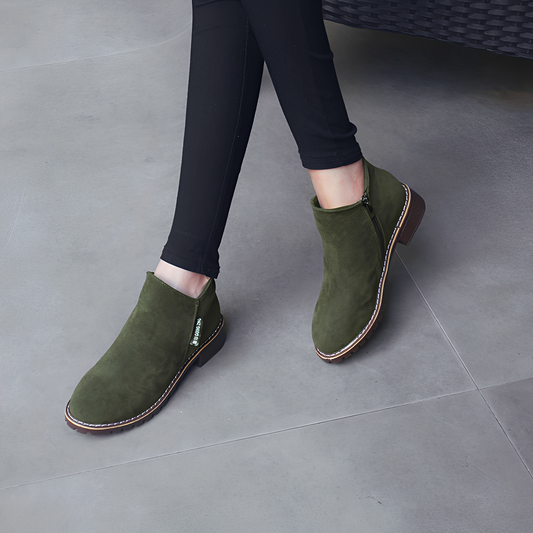 Chantelle - Elegante Wildleder-Stiefeletten für Damen