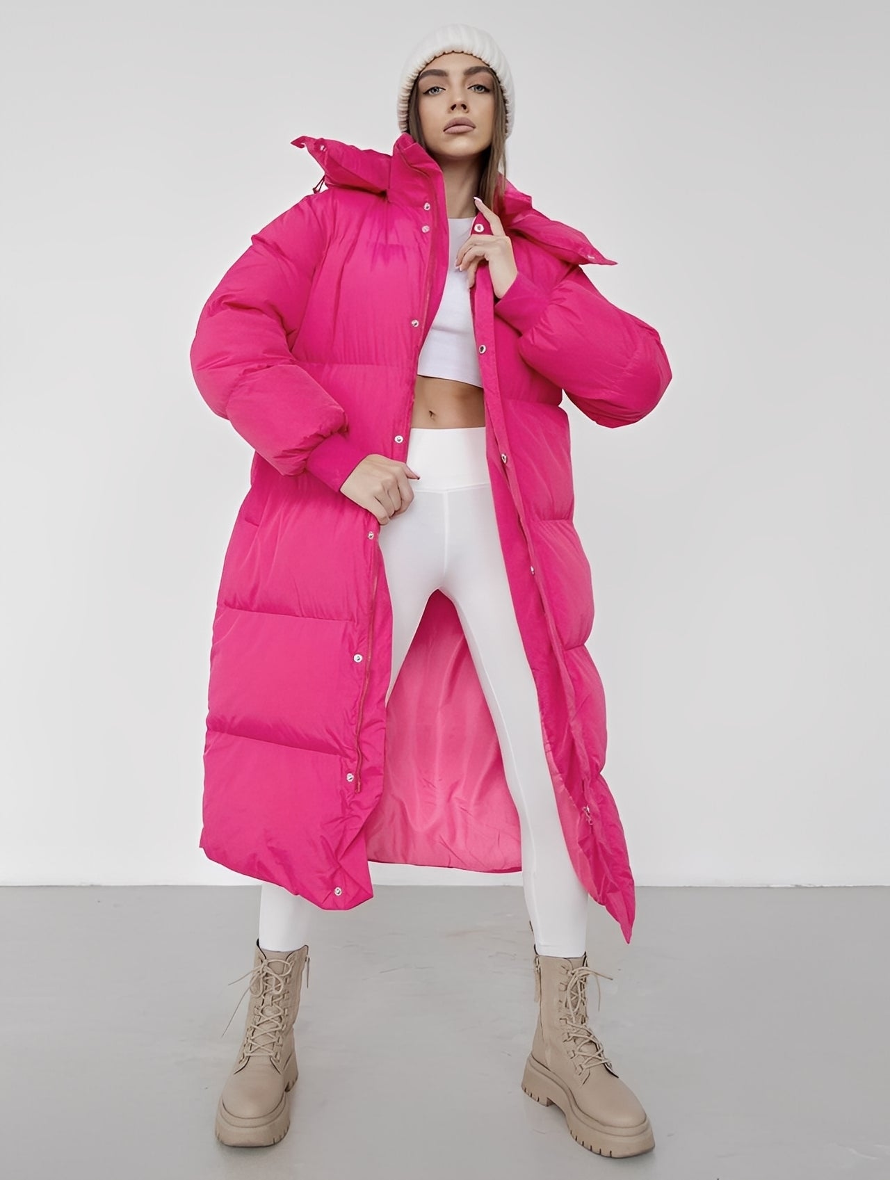 Eloise - Moderner, locker sitzender Mantel mit Kapuze für Damen