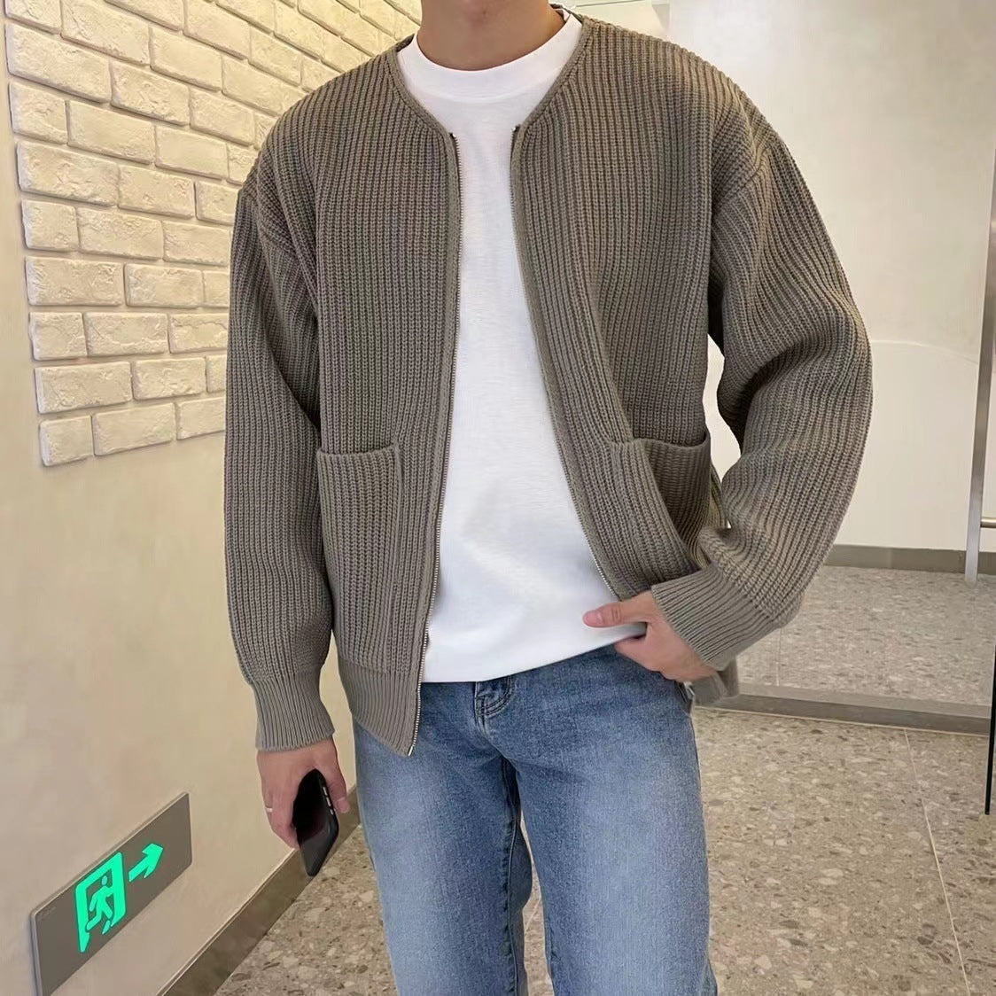 Ronan – Herren-Strickjacke im Strickdesign