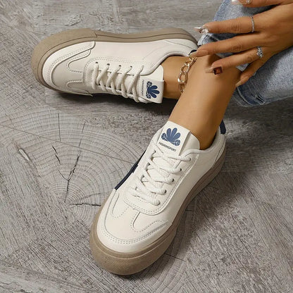 Naomi - Damen Plateau-Sneaker im Retro-Stil