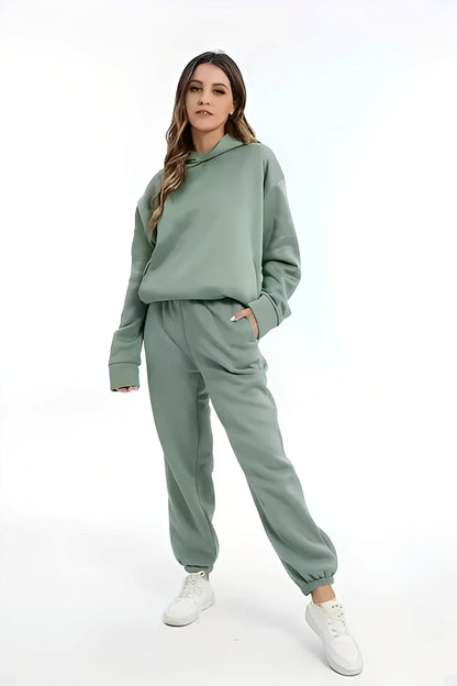 Adelia – Unifarbenes Hoodie-Set