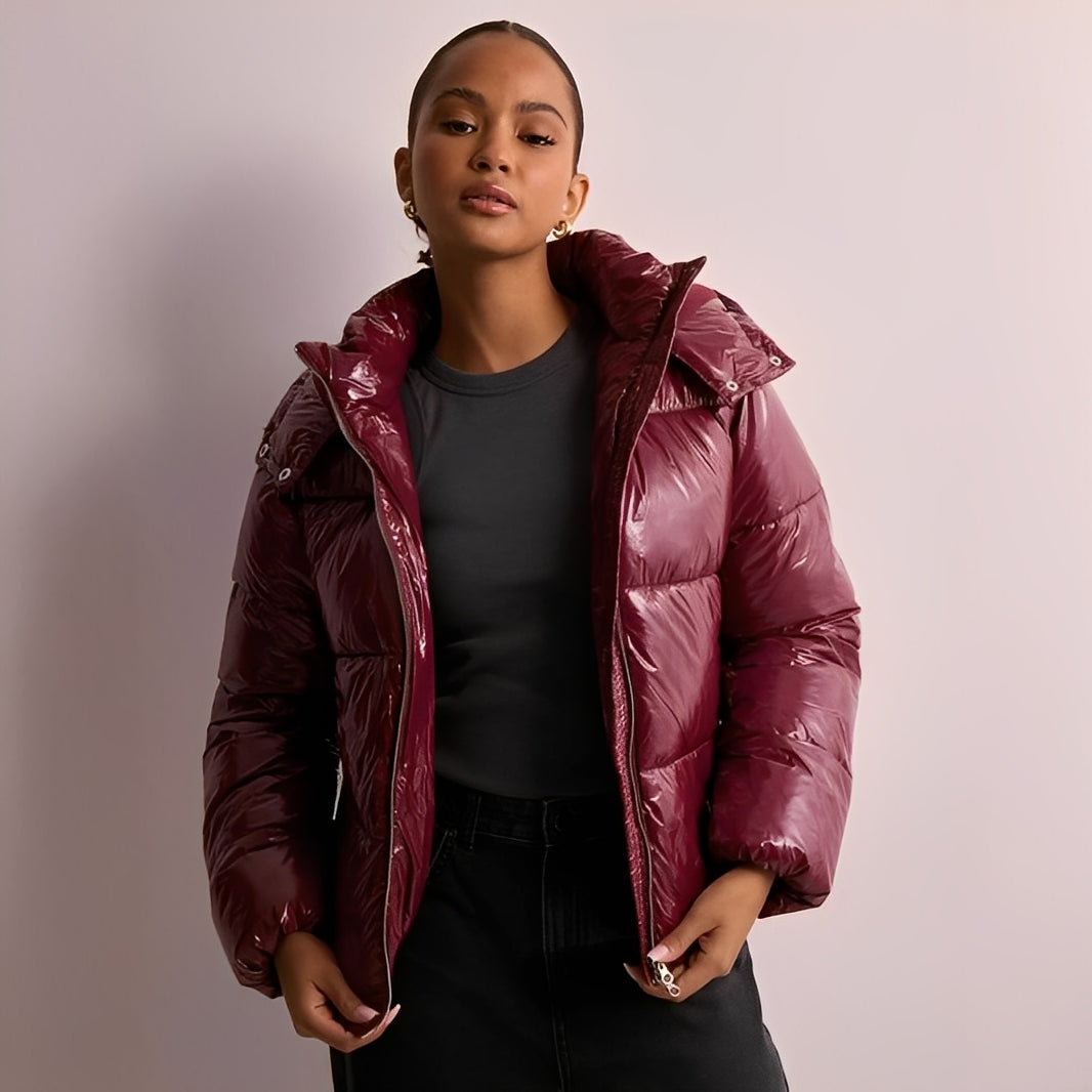 Rozanne - Dicke Steppjacke mit abnehmbarer Kapuze für Damen