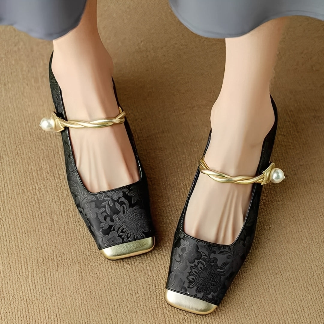 Evelyn - Elegante, geprägte Seidensandalen mit Absatz für Damen