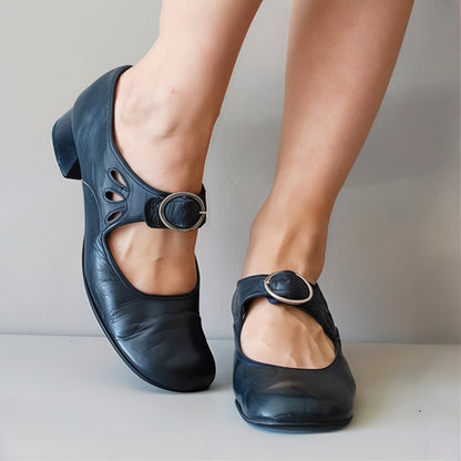 Lizzy - Luxuriöse Ledersandalen